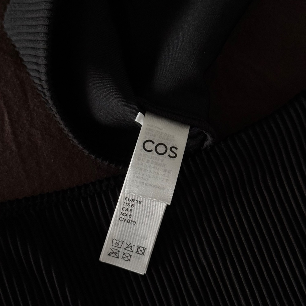 COS Ribbed Black Bikini Set - Picture 3 of 5